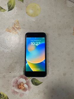 iPhone 8 64GB Unlocked