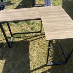 Corner Desk