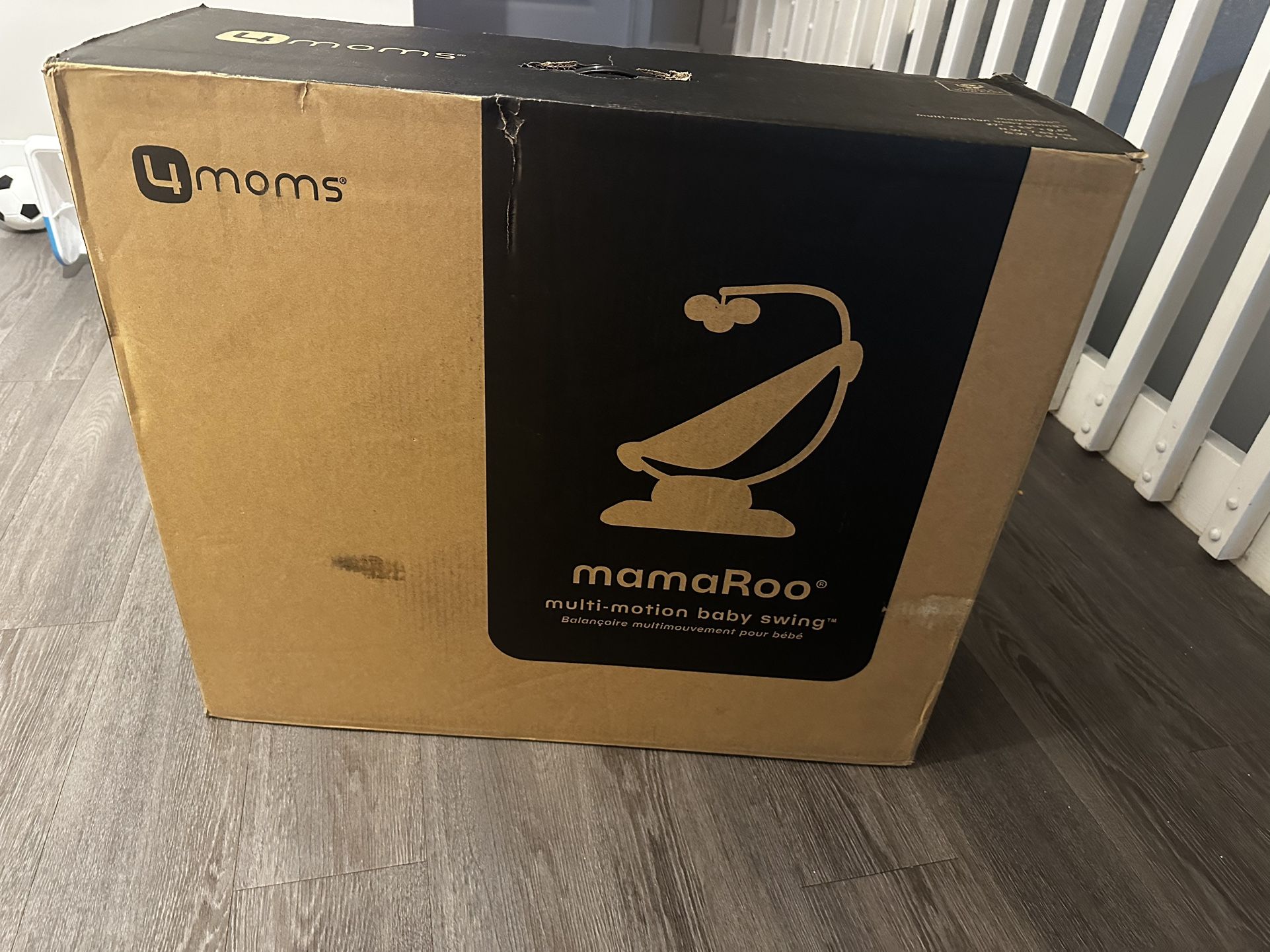 4moms mamaRoo Multi-Motion Baby Swing