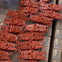 Electrician Surplus Hospital Grade Isolated Ground Electrical Receptacles – Contractor Lot 300+/- brand new in packages. NEMA 6-15R 15A 250V Orange  N