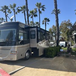 2008 Fleetwood 40x Discovery