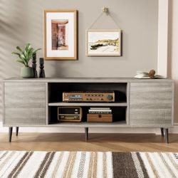 Mid-Century Modern TV Stand for 65 Inch TV, Entertainment Center 