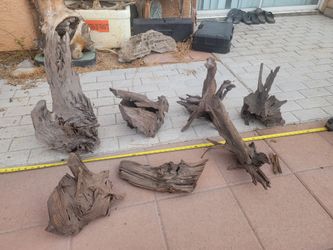 Drift wood ,malaysian wood,& 3 other types for aquariams