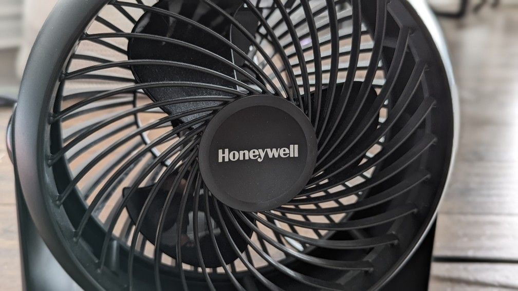Honeywell Table Fan