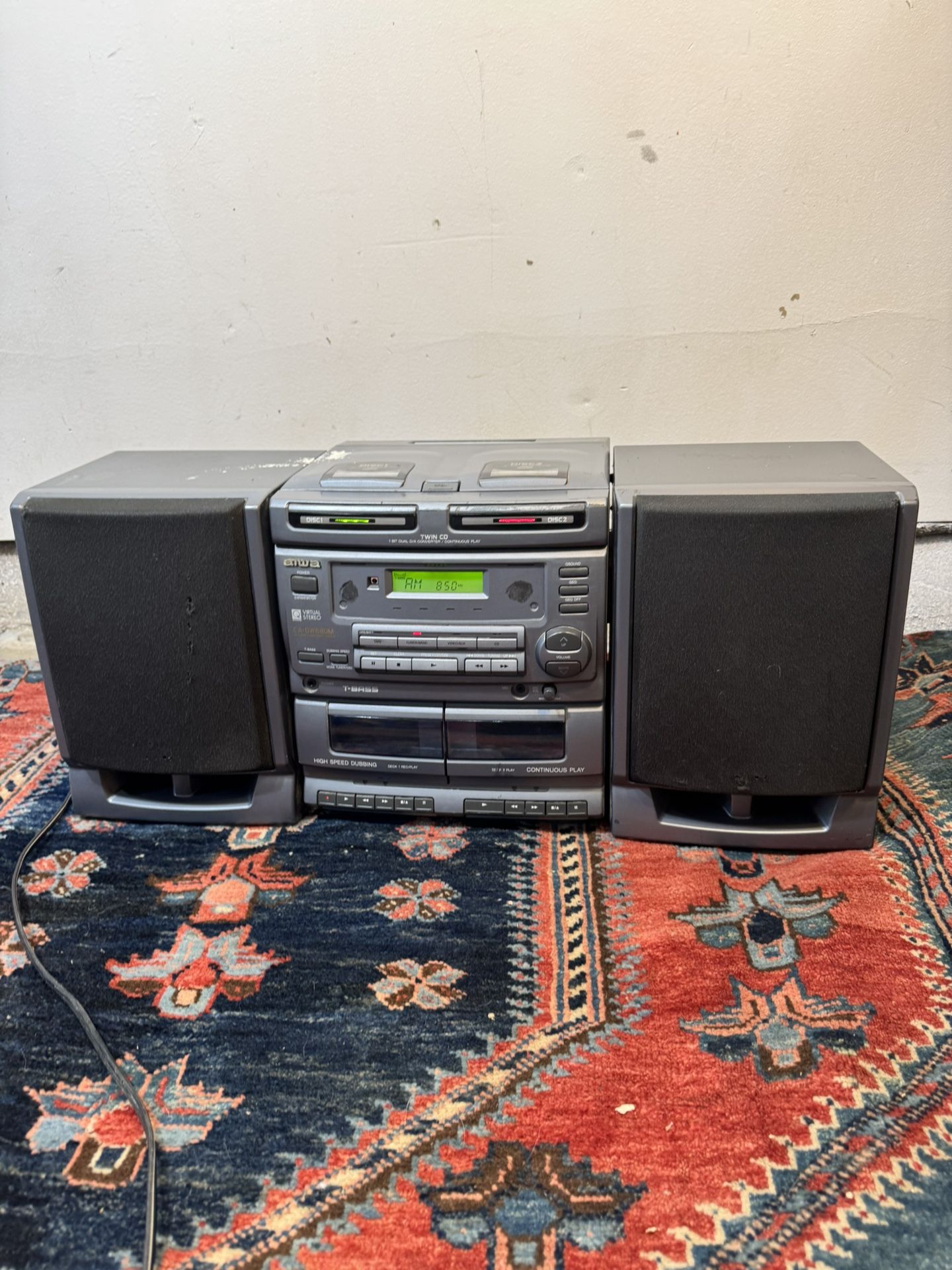 AIWA PORTABLE ESTEREO SYSTEM