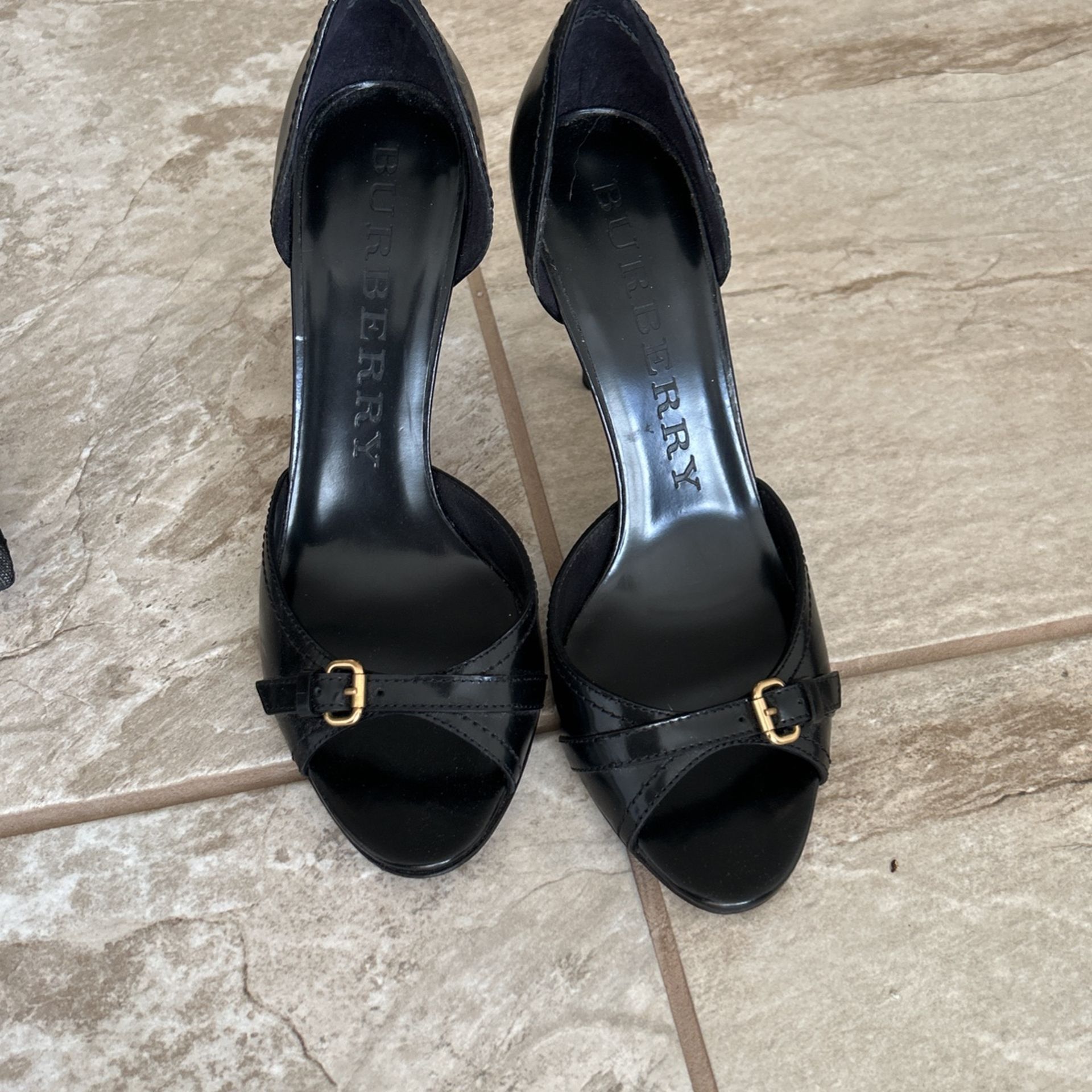 Women’s Shoes
