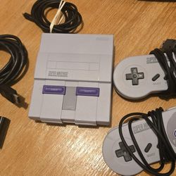 Super Nintendo SNES Classic Edition Authentic Tested Works w/ Power & HDMI Cable