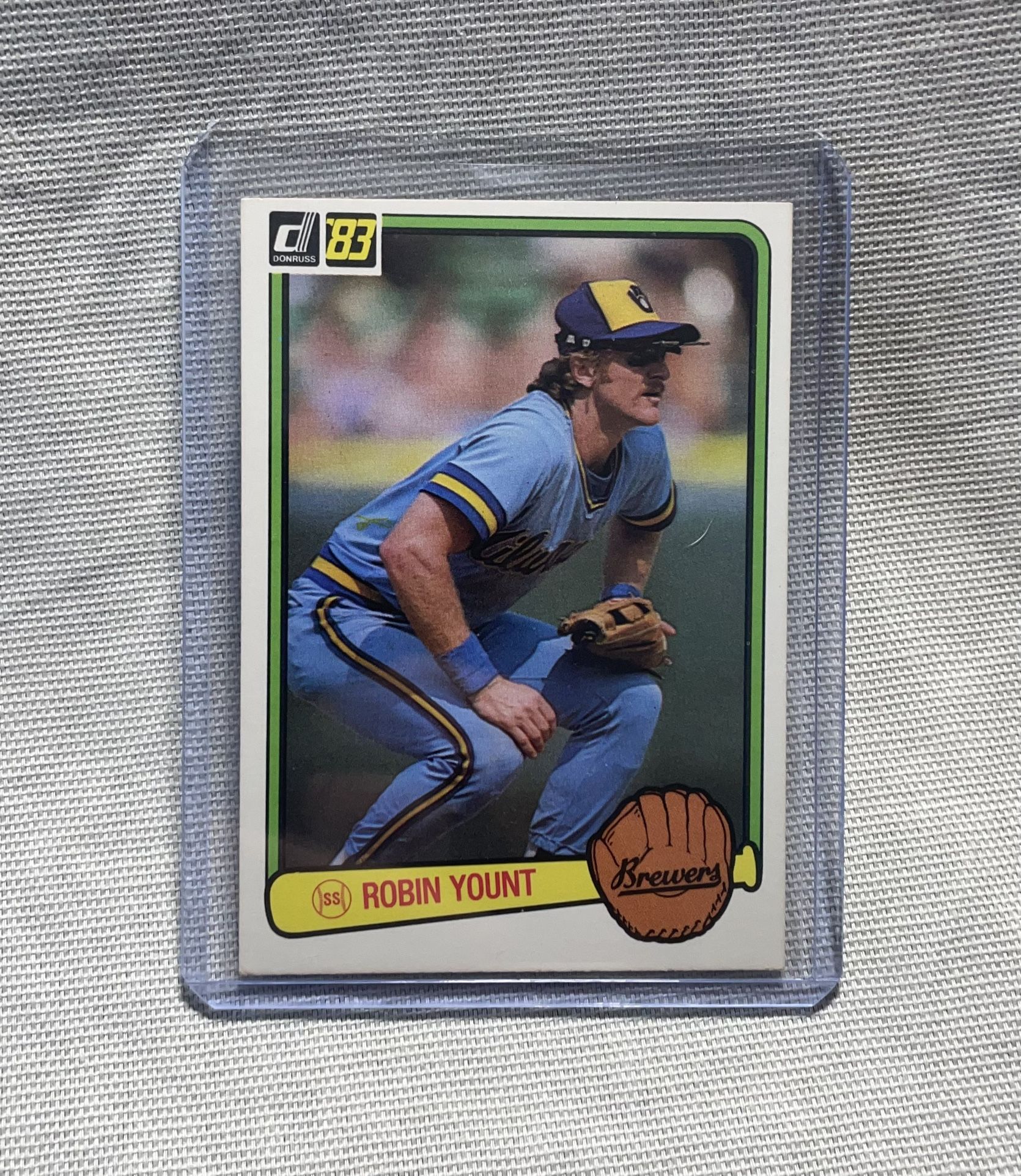 ๐ฅโพ๏ธ 1982 VINTAGE Donruss - Robin Yount #258 Milwaukee BREWERS โพ๏ธ๐ฅ