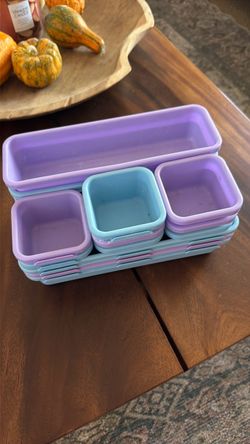 Lot of 14 Organizing bins