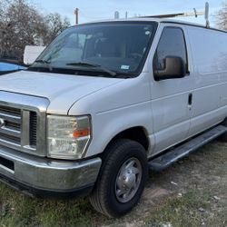 2014 Ford E-250