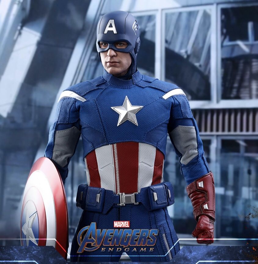 Captain America 1/6 Scale Hot Toys