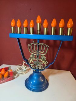 Vintage Oppenheim Menorah Hanukkah electric candle holder Israel Judaica Jewish holiday & spare light bulb