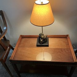 Vintage Table / Desk Lamp With Brass Frog On A Rock