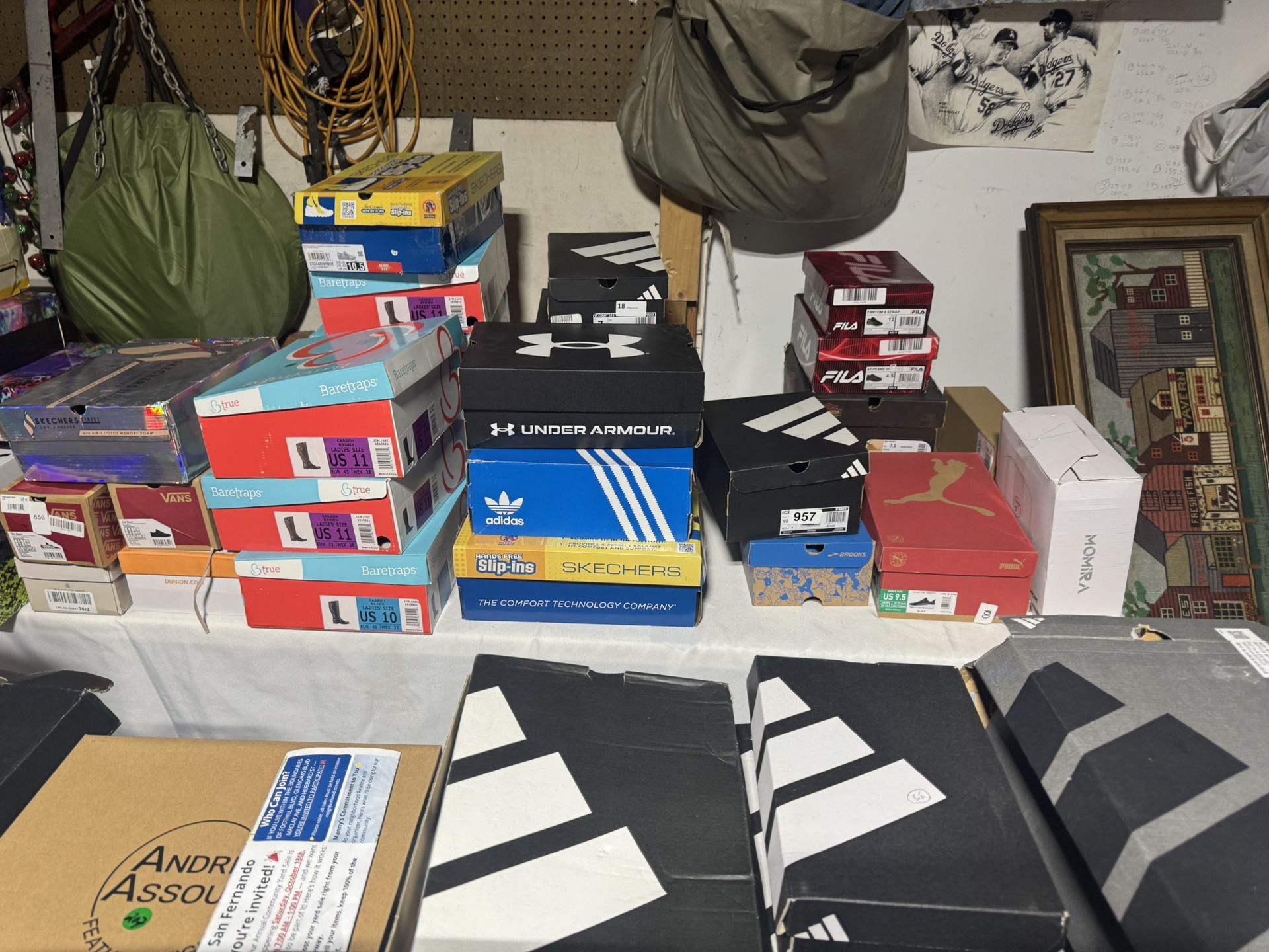 Buy new all in bulk for $23 each pair authentic guarantee have receipts for every pair adidas Nike Skechers pumas every single pair is name brand lots