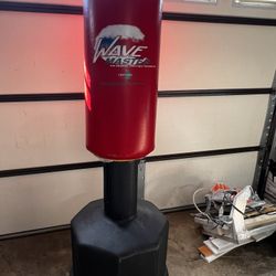 Boxing Bag Wave Master 