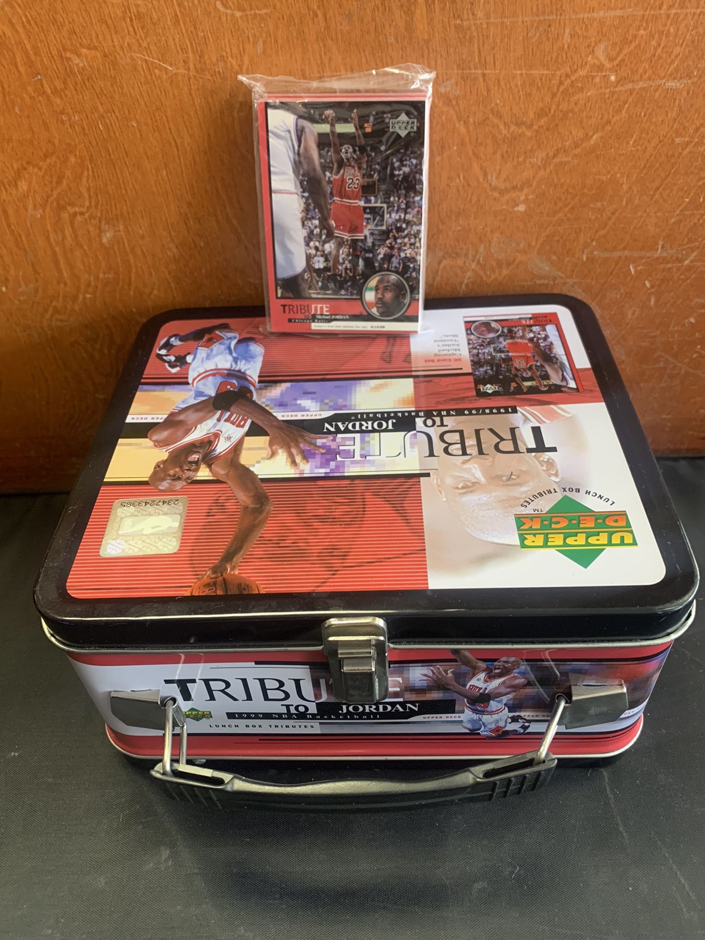 1999 Upper Deck Tribute To Michael Jordan Lunch Box And 30 Card Set