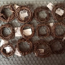 Wreaths Mini
