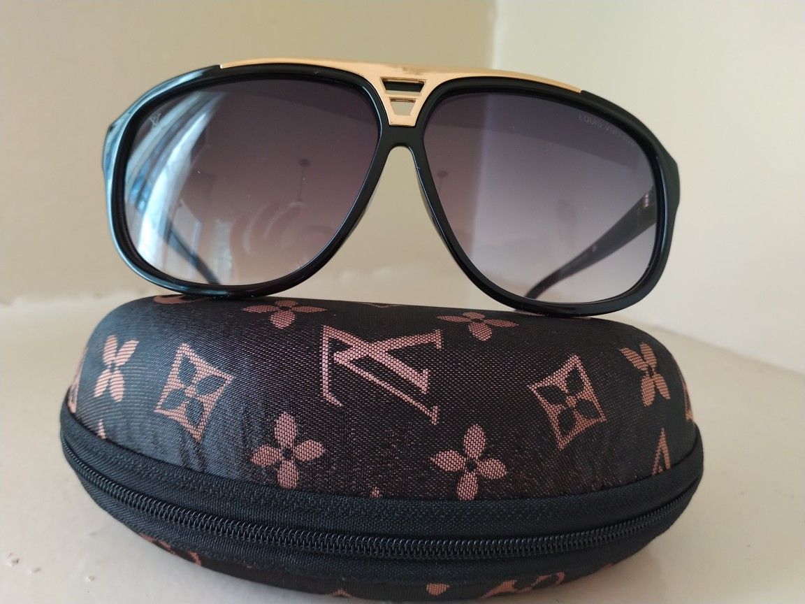Louis Vuitton Evidence Gold Sunglasses 