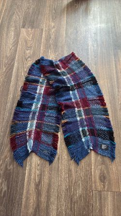 Fraas 100% Acrylic Autumn Winter Plaid Fringe Scarf Made in Germany Very Soft