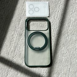 Torras Ostand 3.0 Pine Green iPhone 17 Pro 360 Stand Case