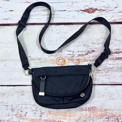 Lululemon All Night Festival Bag Micro Black Gold crossbody purse urban women