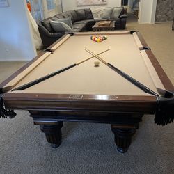 Pool Table + Cues+Accessories