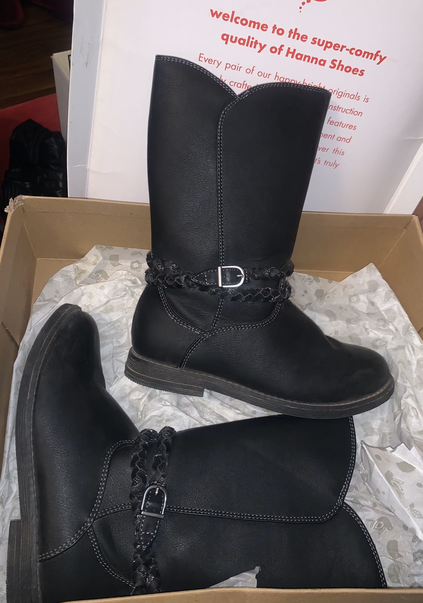 HANNA ANDERSSON BLACK LEATHER BOOTS