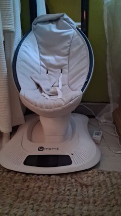 Mamaroo uppababy 4moms