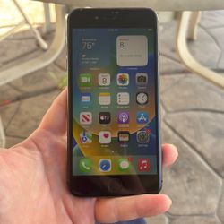 iPhone 8 Plus Unlocked 