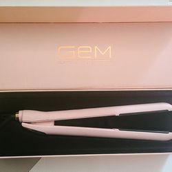 GEM Pink Hair Straightener (brand new)
