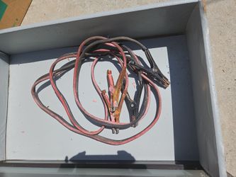 Car battery charger $10