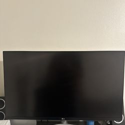 LG Monitor 32in 