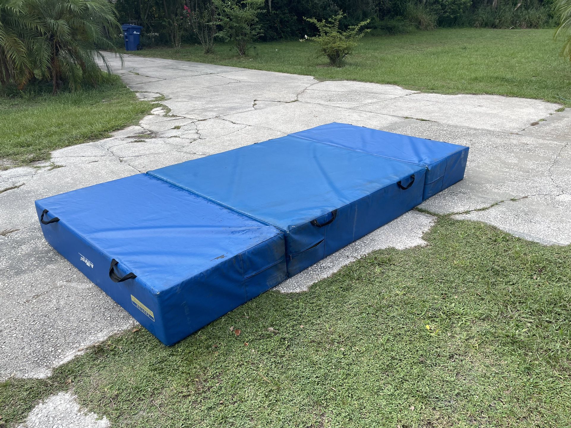 AMF Tumbling Crash Mat