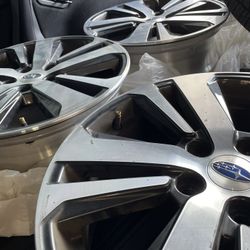 Subaru Outback 18” Wheels Set