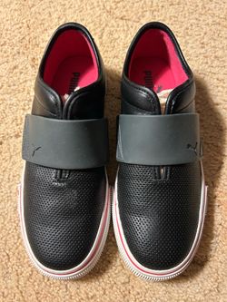 PUMA WOMAN SHOSE BRAND NEW Size : 7