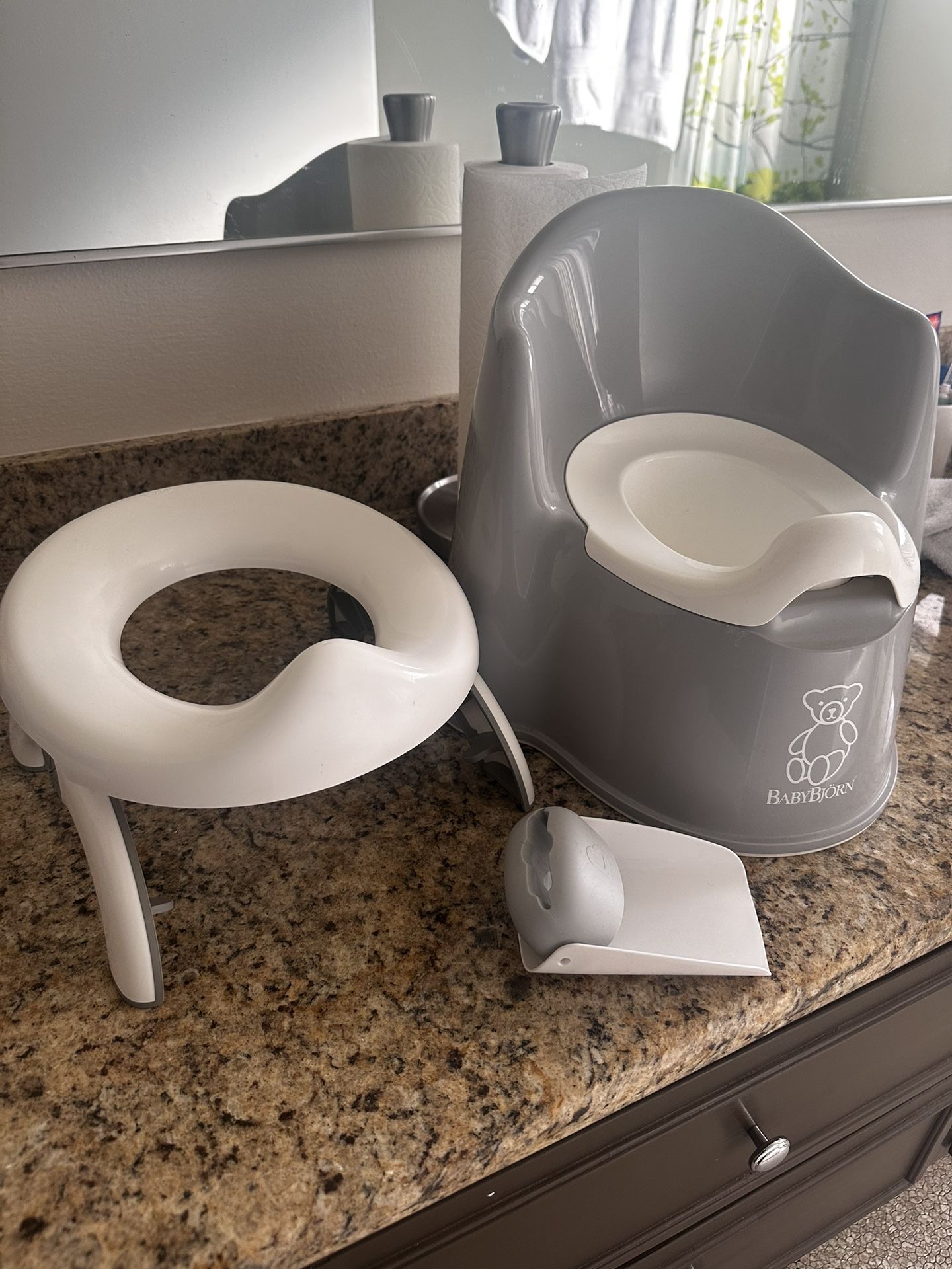 Baby Bjorn Potty Chair, OXO 2 In 1 Go potty LOT