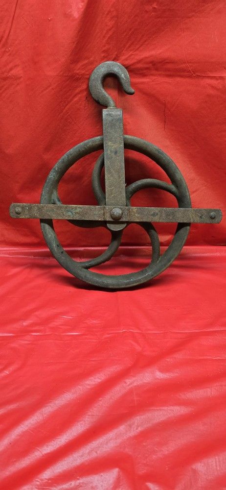 SCAFFOLD PULLEY/GIN BLOCK PULLEY $40