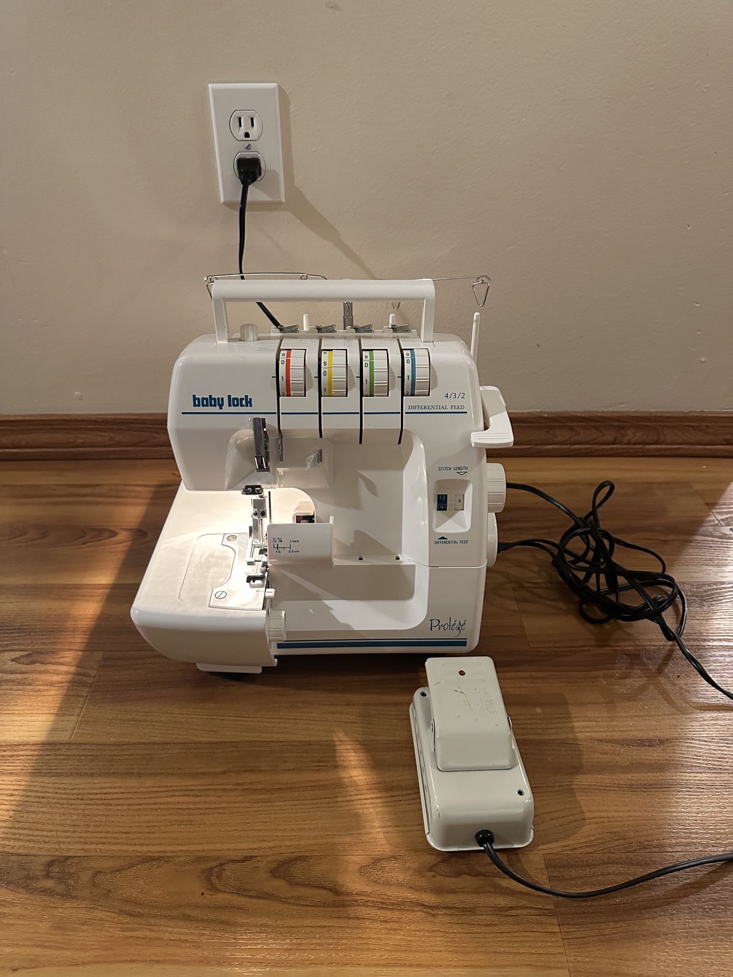 Baby Lock Protege Serger Machine