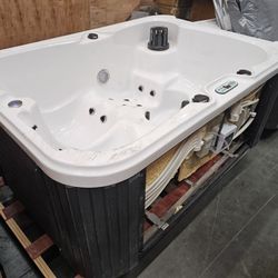 2 Person Jacuzzi Hot Tub Spa Indoor Or Outdoor 220V Double Pump Ozone