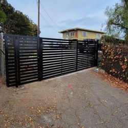 Modern Style Automatic Iron Gate 