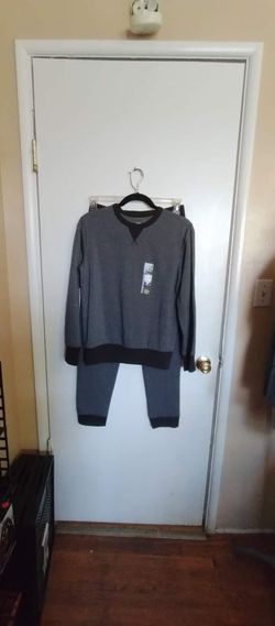 boy's 2 pc gray and black sweat suit pants set