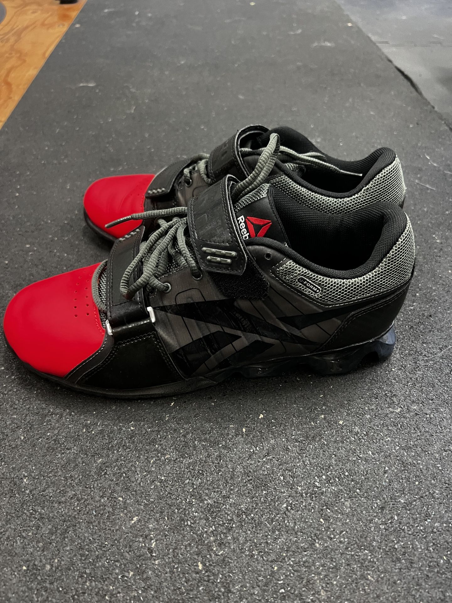 Reebok CrossFit Weight Lifting Shoes 