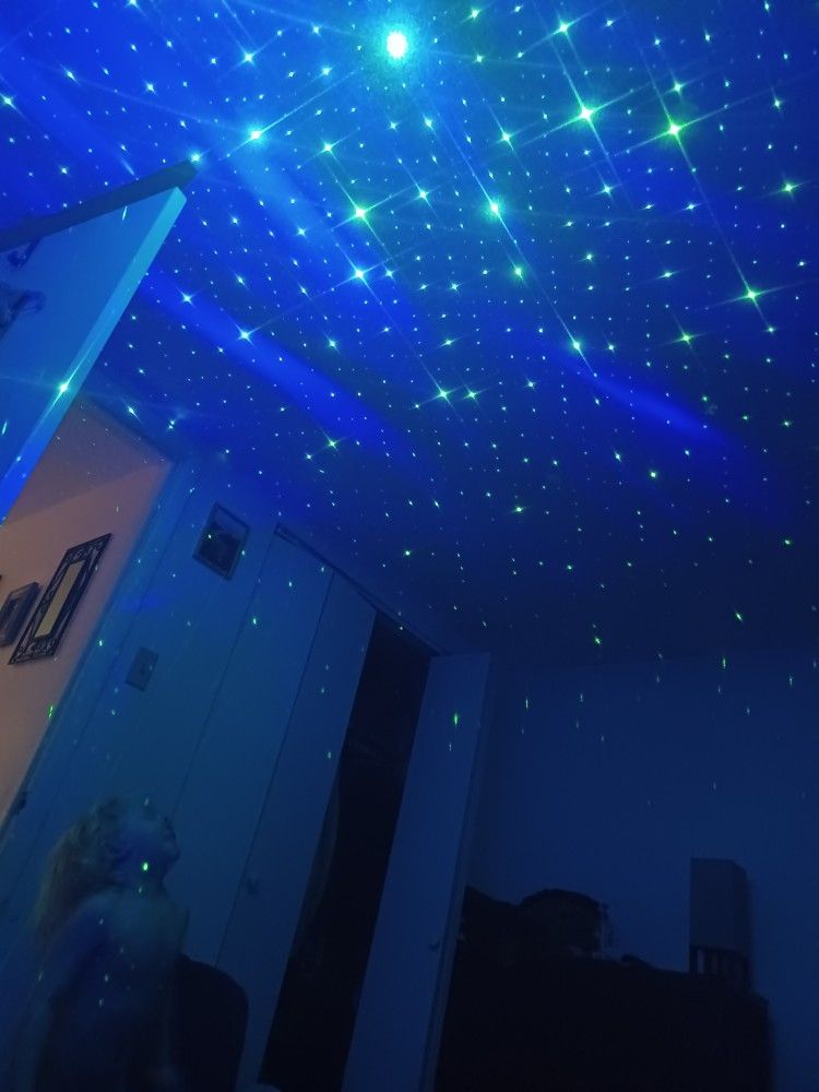 New Light Show W/Stars GALAXY WAVE LIGHT PROJECTOR