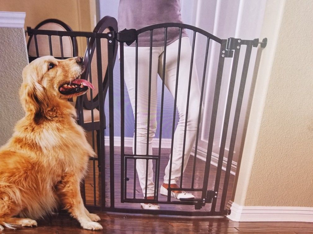 29" high walk thru pet gate