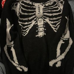 Skeleton Sweater – Cozy & Stylish
