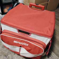 Craft Tote On Wheels