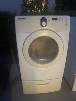Samsung Gas Dryer /Pedastal