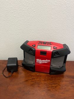 Milwaukee Job Site Speaker