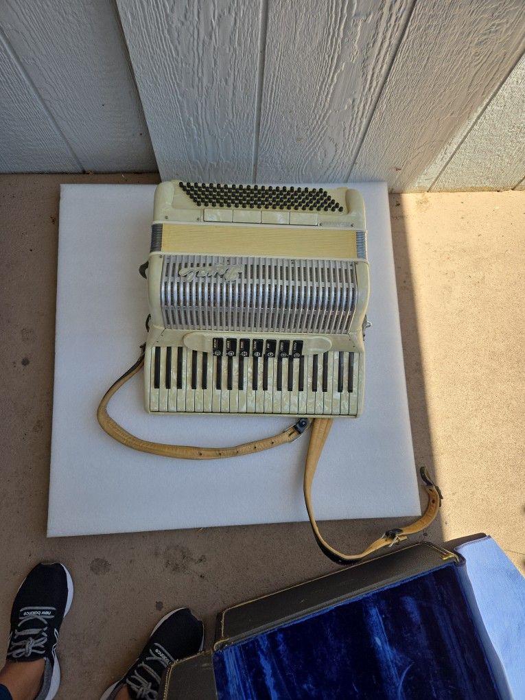 Royal Princess Accordion