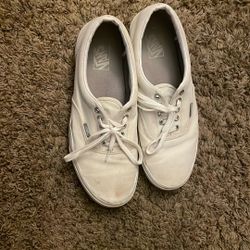 Size 11 White Low top Vans